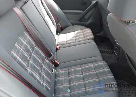 2014 Volkswagen Gti Wolfsburg Edition z USA, uszkodzony, nr VIN WVWHD7AJ3EW004801